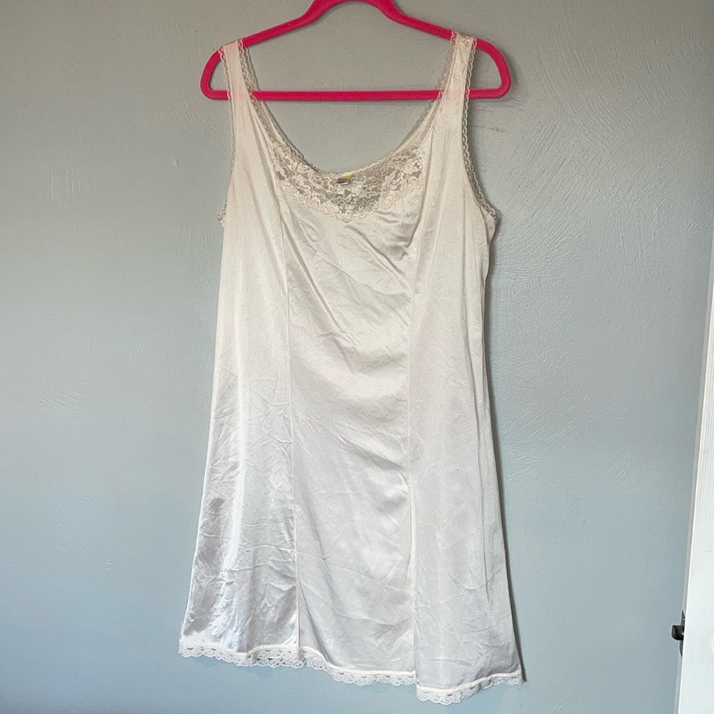 Vintage slip / night gown.
